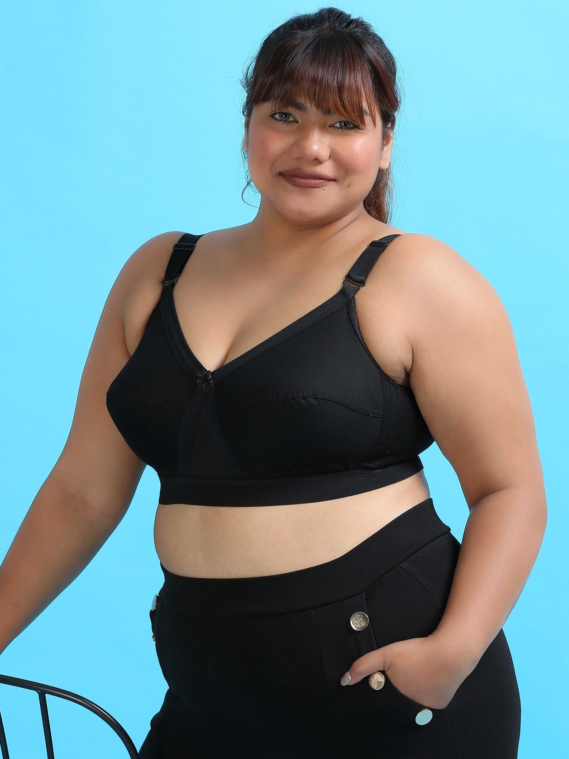 Pearl Black Double Layered Plus Size Bras